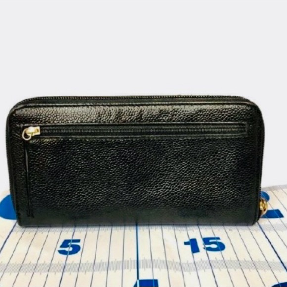 Chanel Caviar Leather Zippy Wallet
CC Tag Code:  7370108. SOLD - Picture 7 of 8